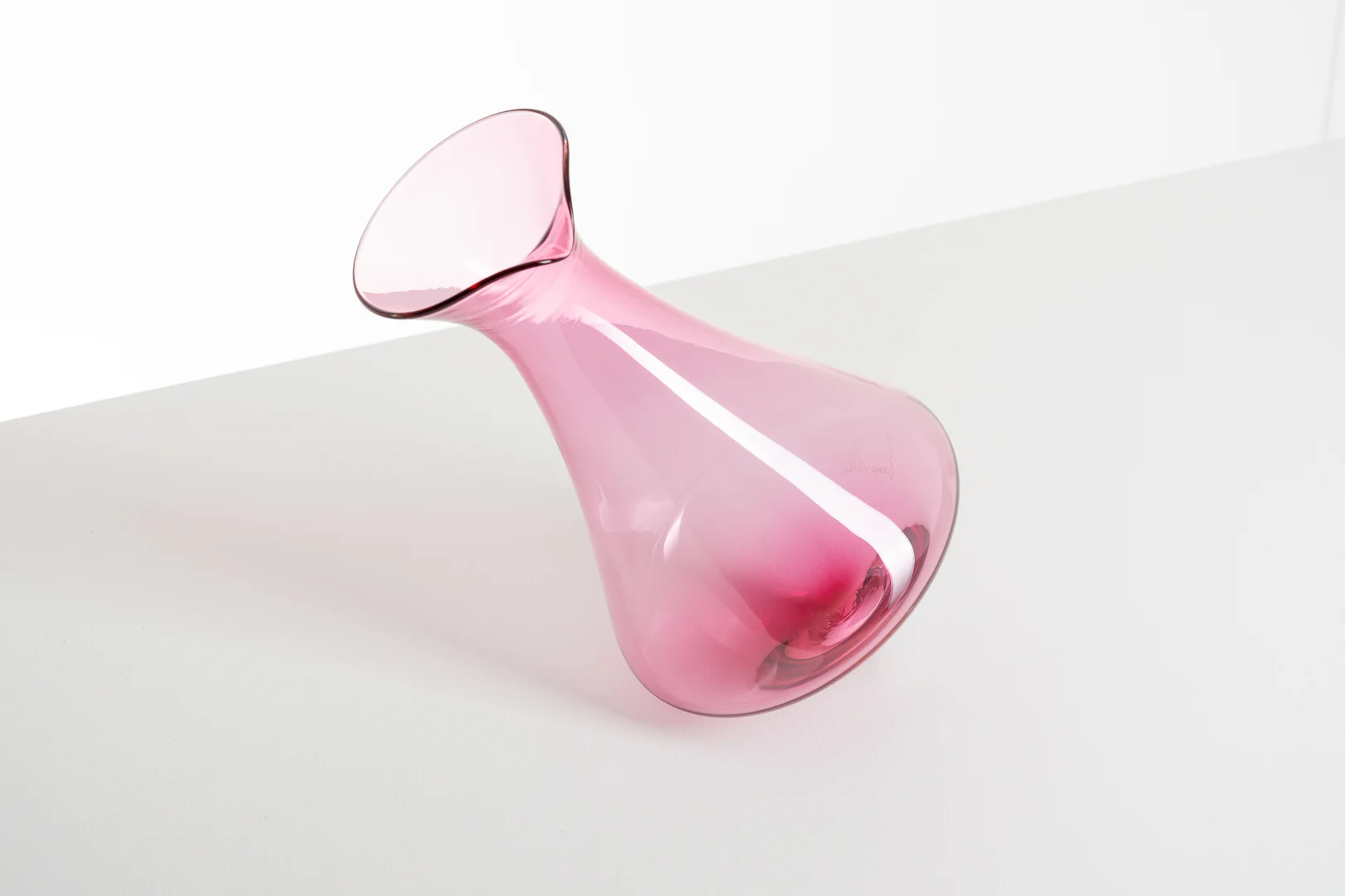 Kinetic Decanter - Image 3