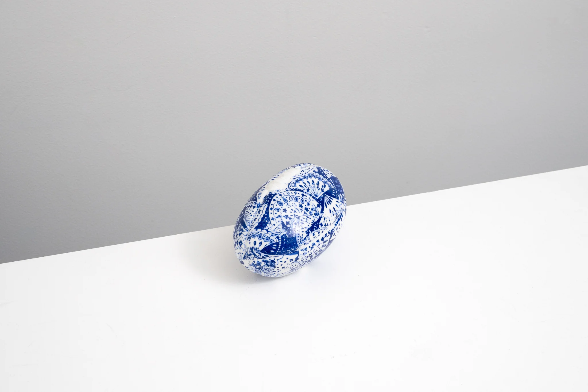 Porcelain Patterned Footy - Image 6