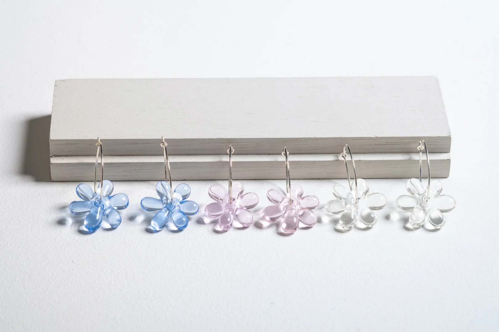 Jelly Flower Hoop Earring - Image 4
