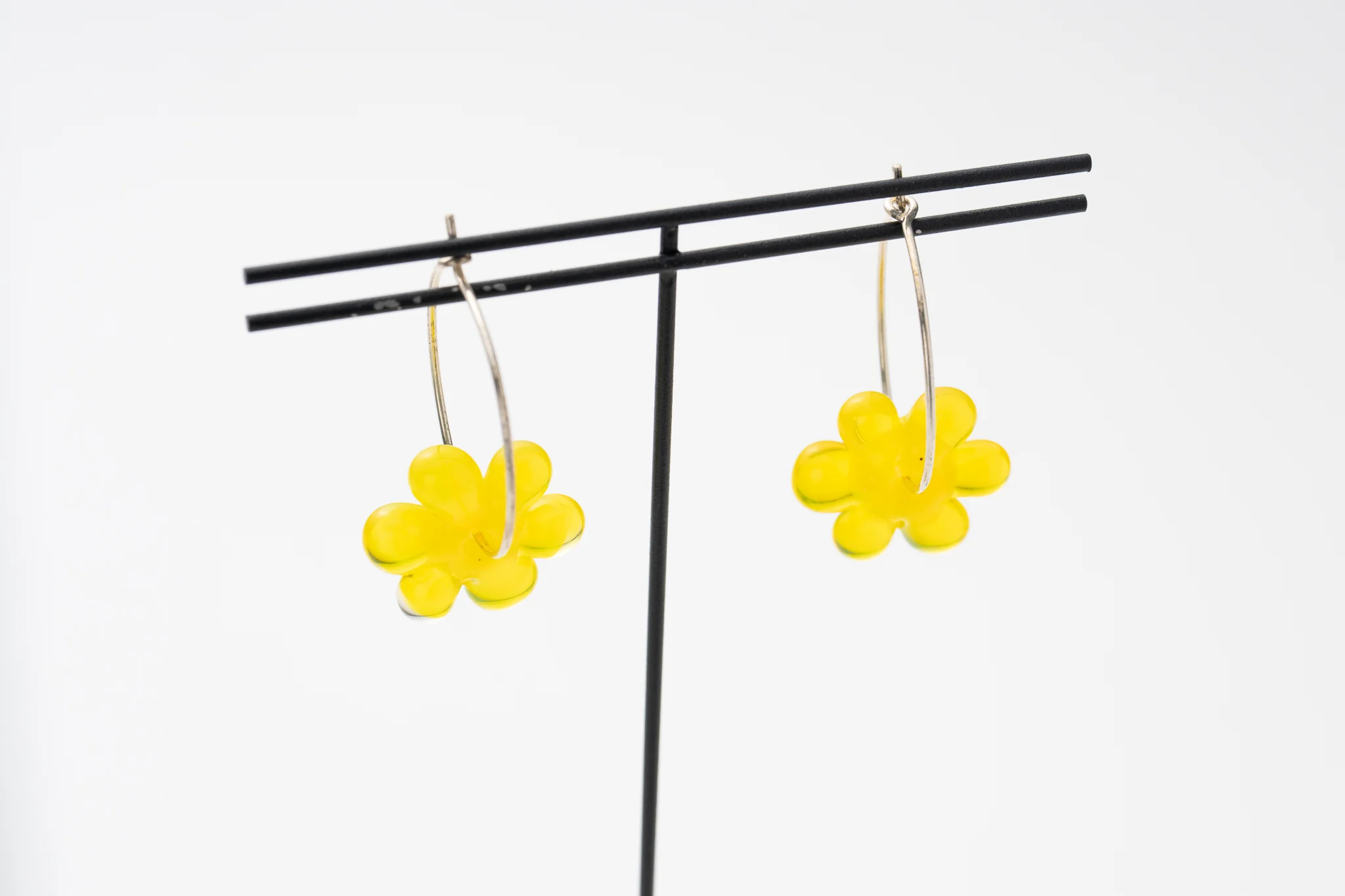 Jelly Flower Hoop Earring - Image 5