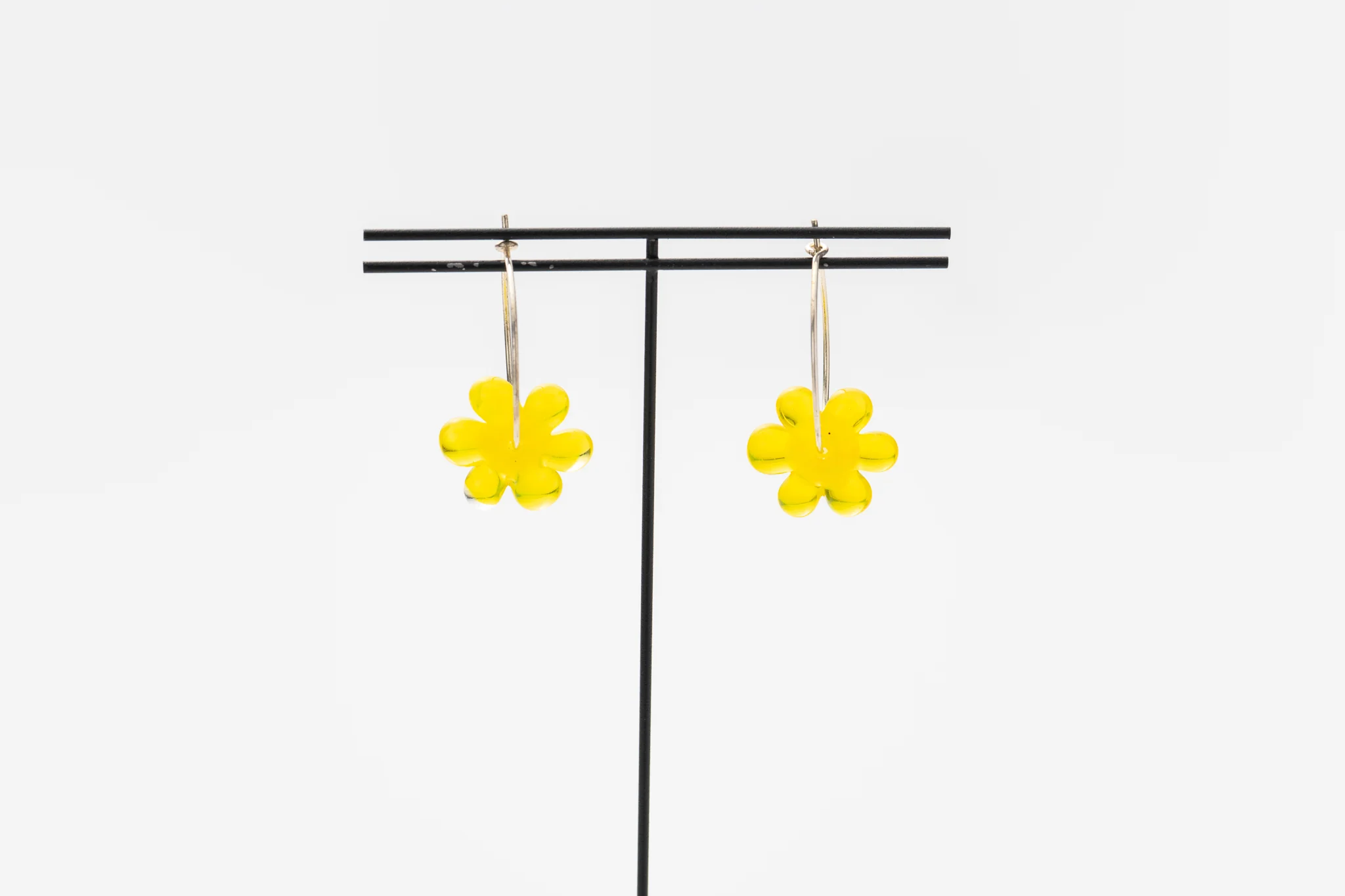 Jelly Flower Hoop Earring - Image 6