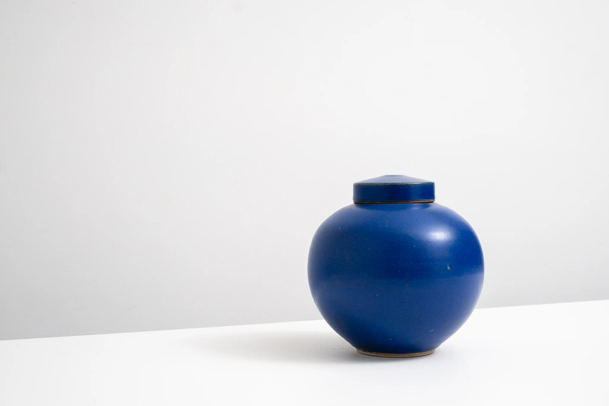 Lidded Sphere - Image 3