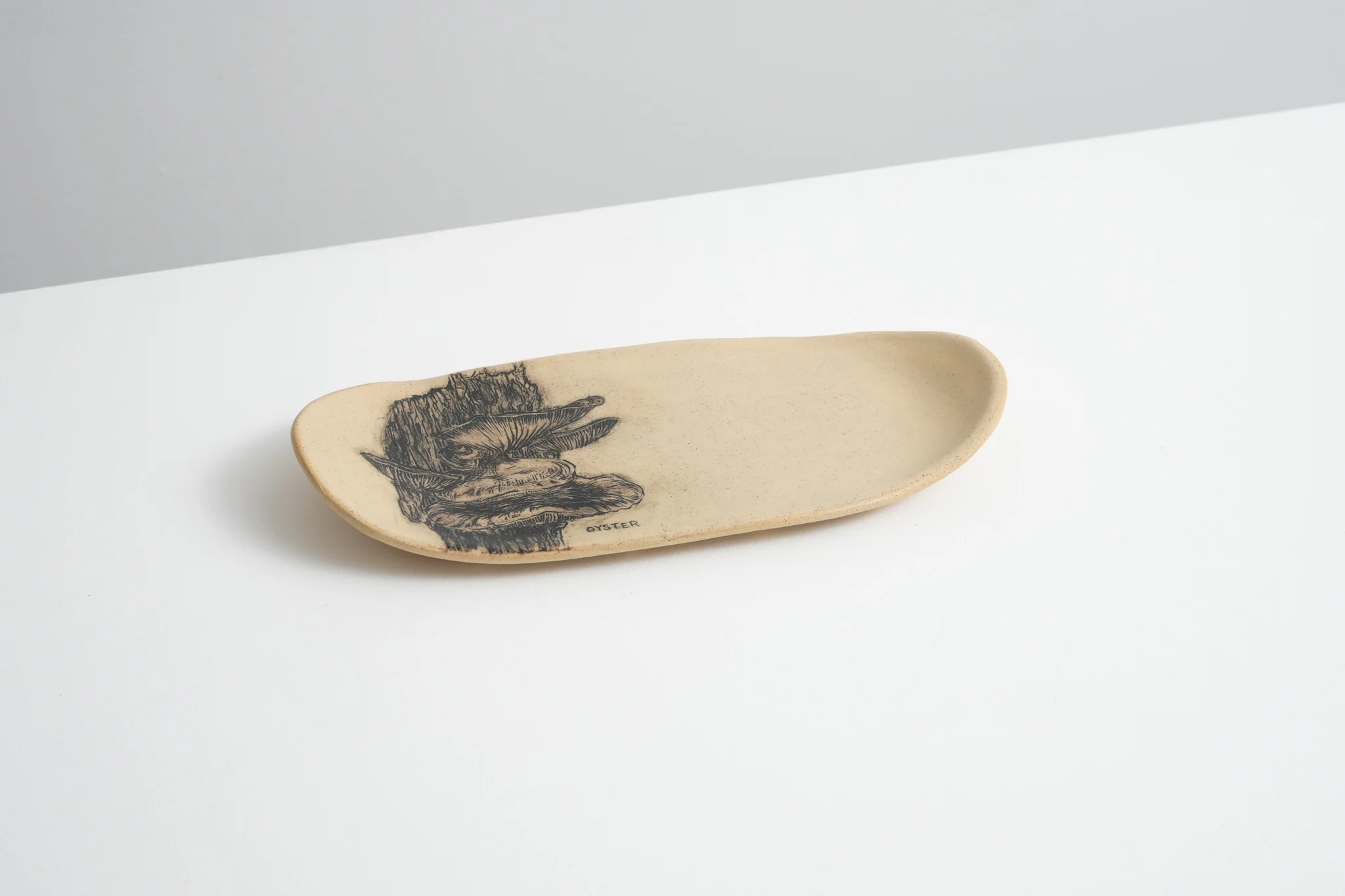 Long Footed Plates with Illustrations - Image 4