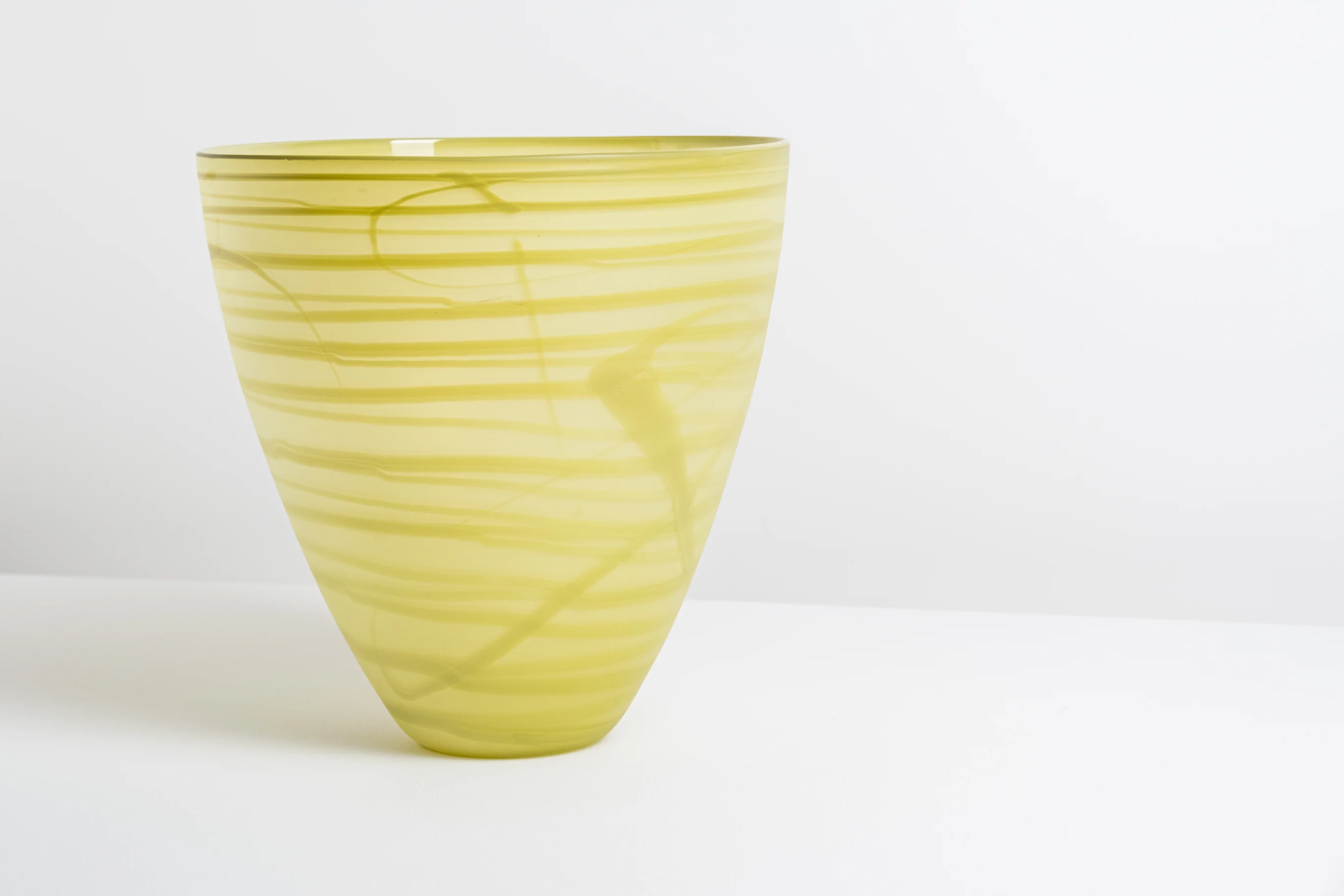 Meridian Vase - Image 3