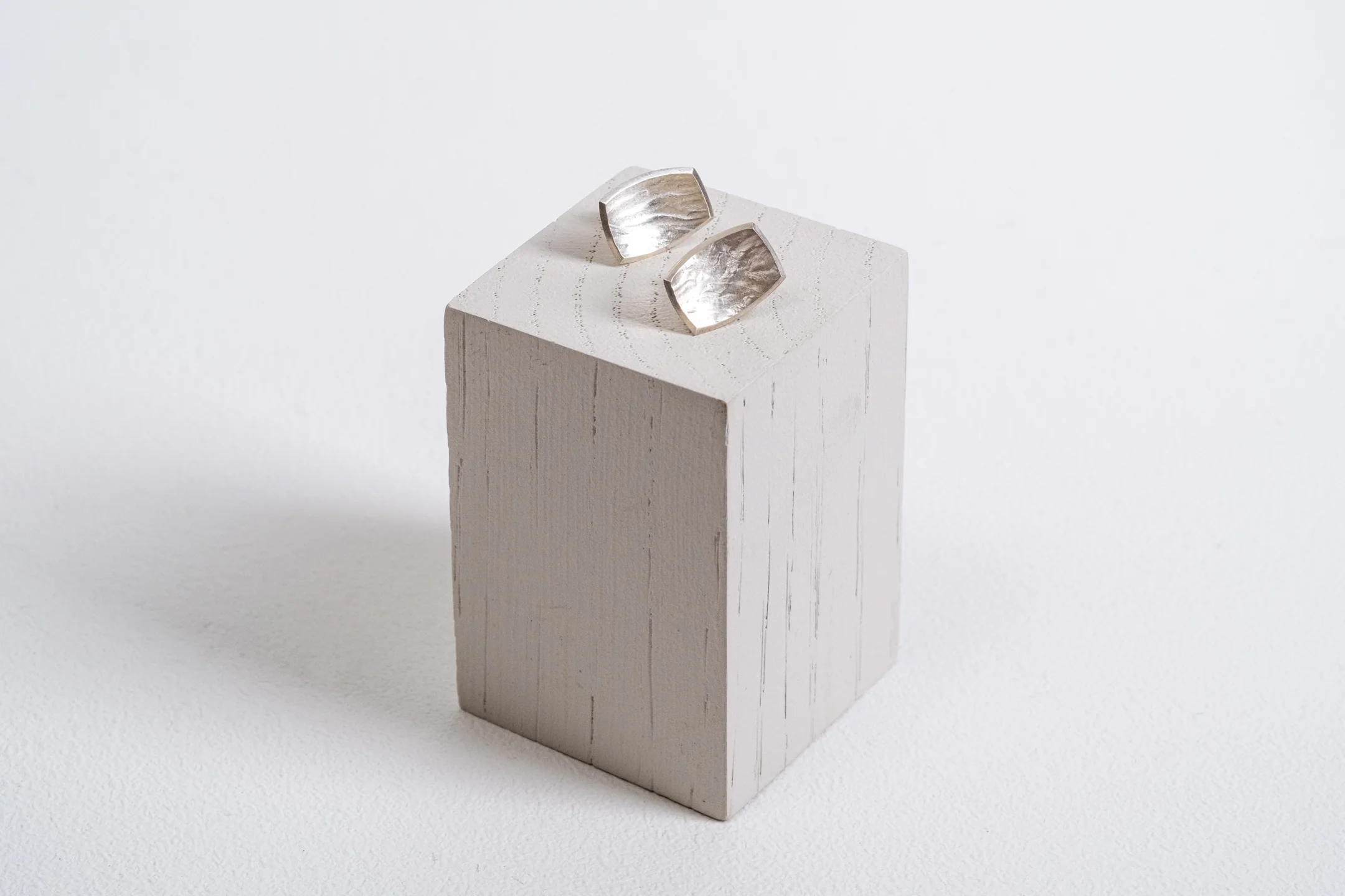Rectangle Studs