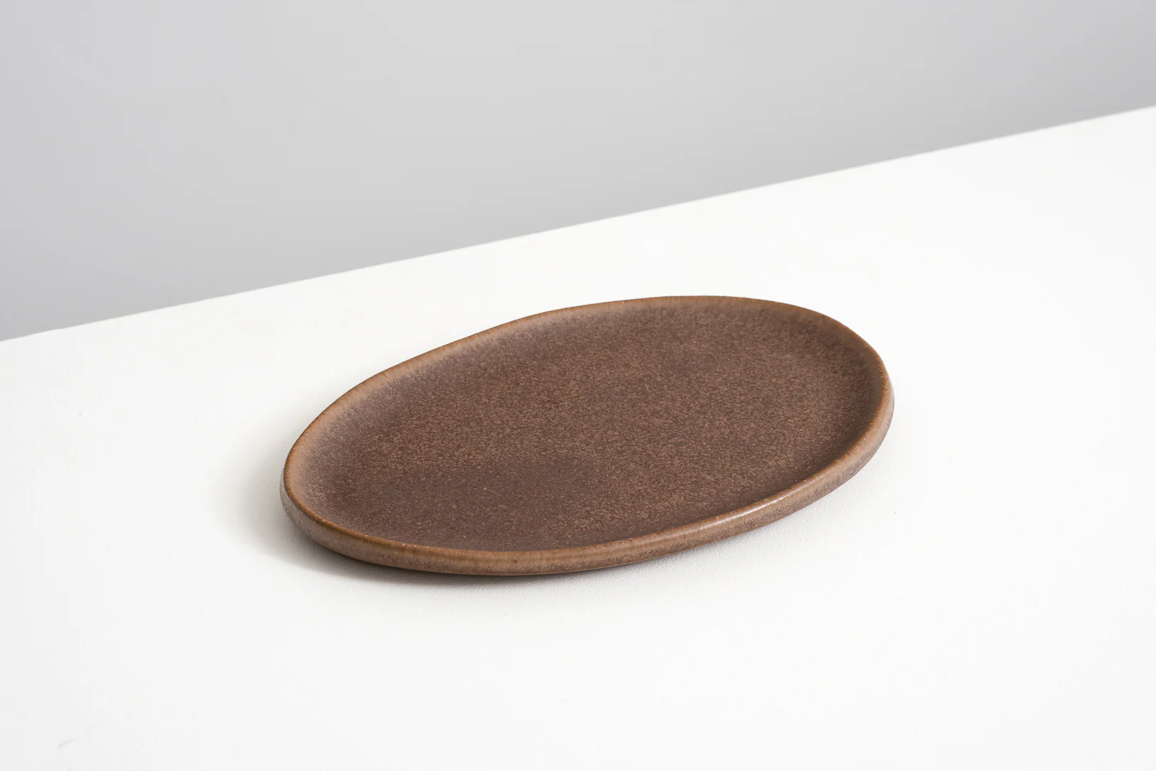 Sage Short Oval Plate - Image 5