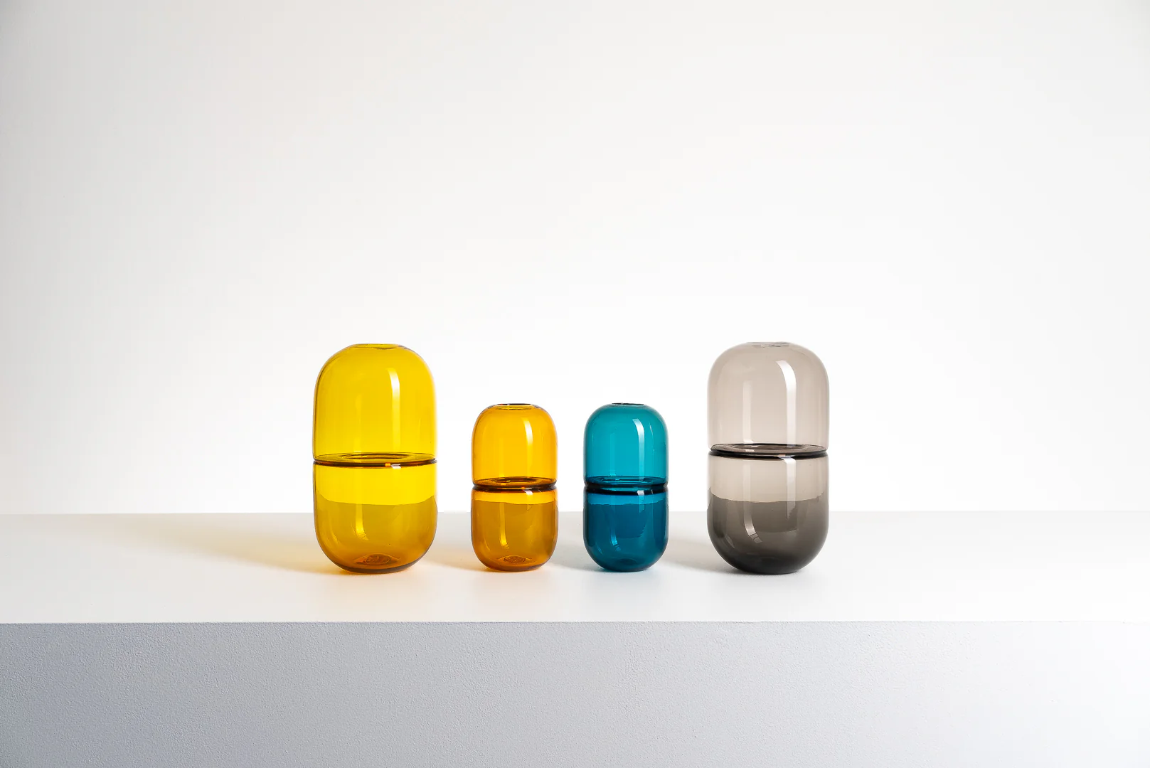 Sugar Pill Vase Small - Image 2