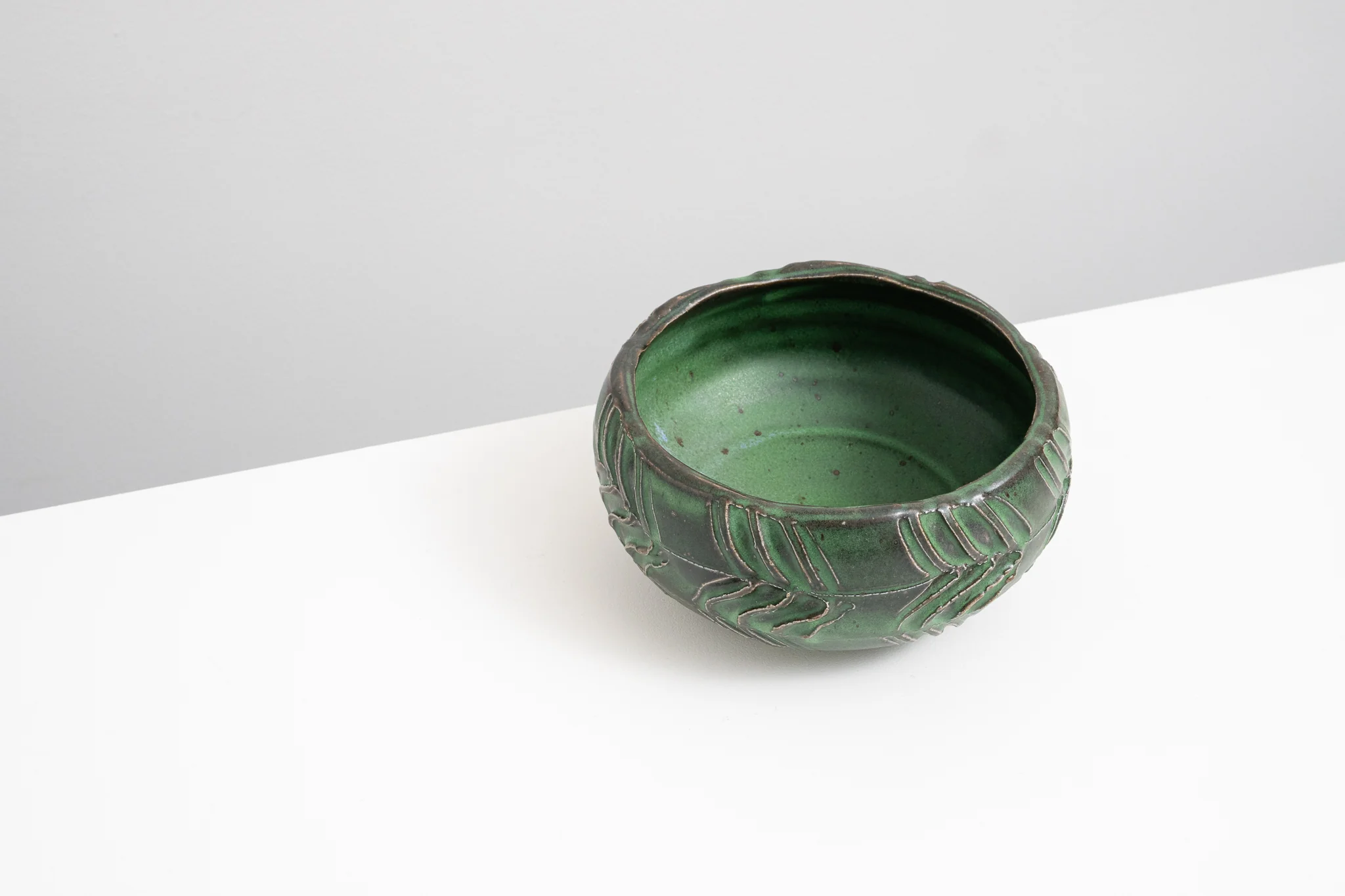 Textured Bowl - Image 3