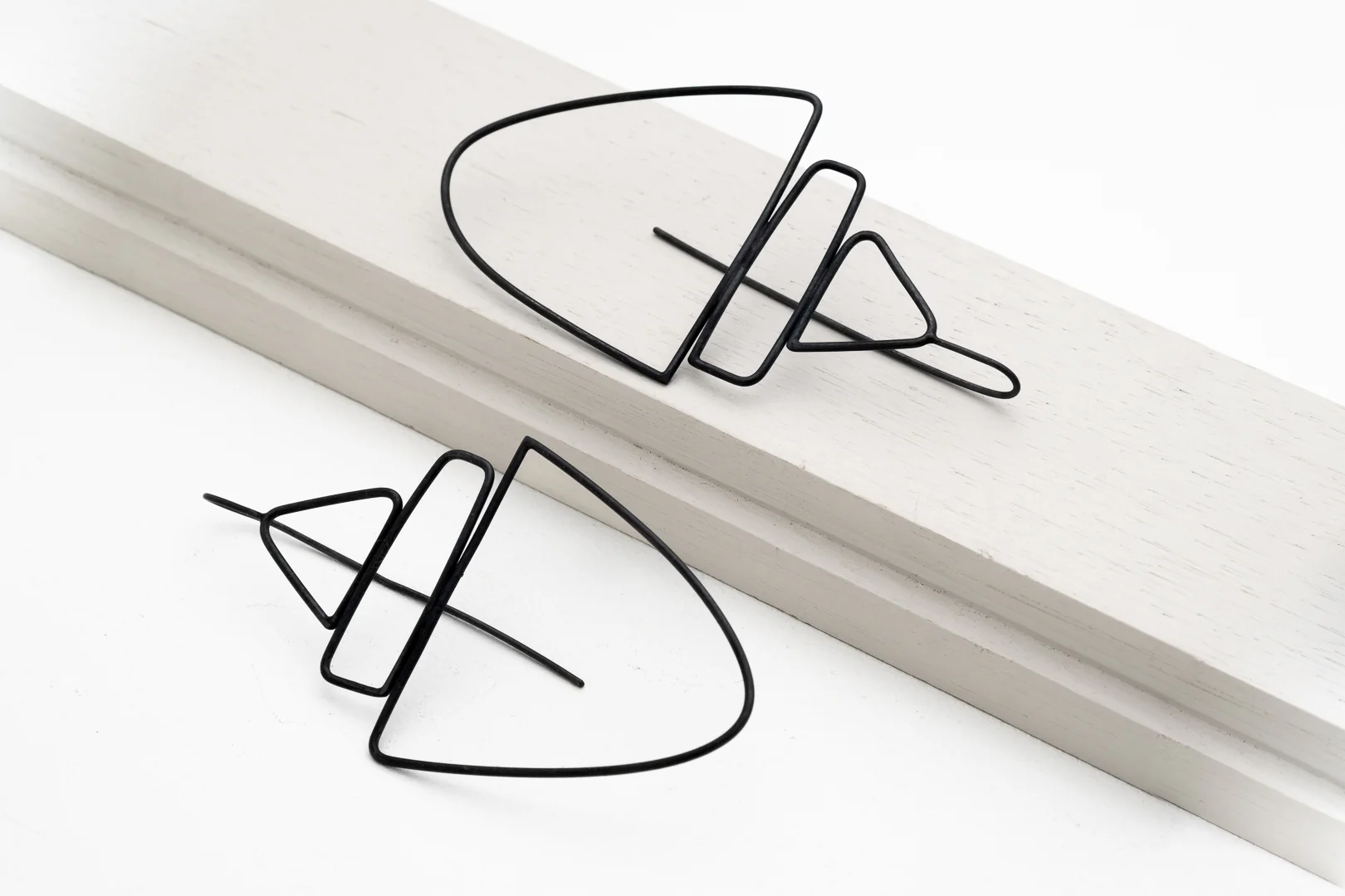Wire Hook Earrings - Image 4