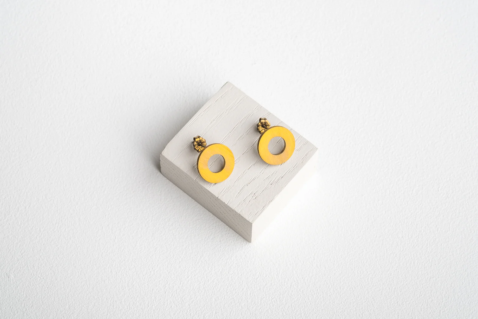 Washer Studs - Image 5